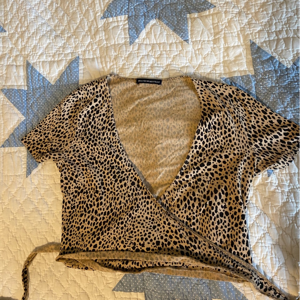 Brandy Melville cheetah print tie shirt